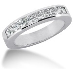 White gold  Engagament ring w. 9 princess cut diamonds (0.9ct)